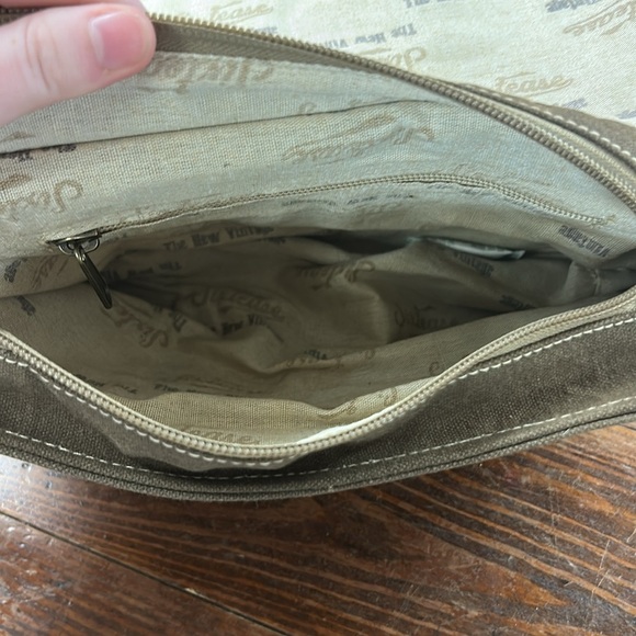 Cowhide Rockstar Shoulder Bag - Sixtease - Picture 4 of 5